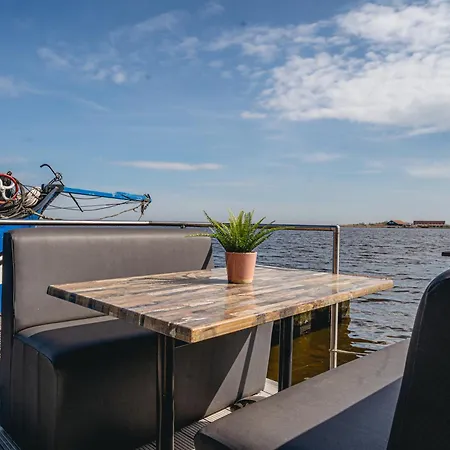 Village de vacances Houseboat *