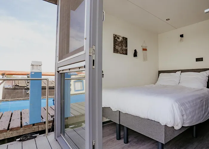 Houseboat Village de vacances Uitgeest