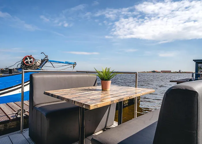 Village de vacances Houseboat