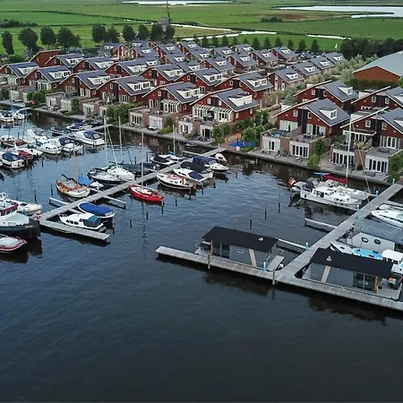 Feriehus Houseboat Aan Het Water | 4 Personen *